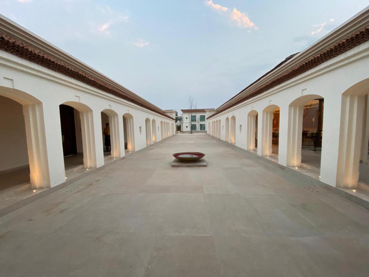 Marasa Sarovar Premiere, Bodhgaya Exterior foto